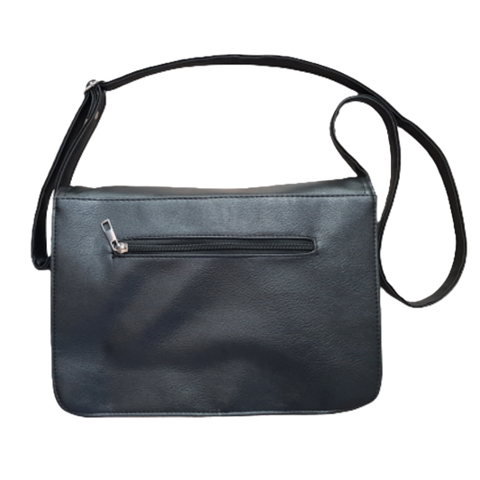 Кожена чанта с бродирани шевици "Прелест"