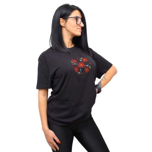 Дамска тениска с диамантена шевица "Хармония"