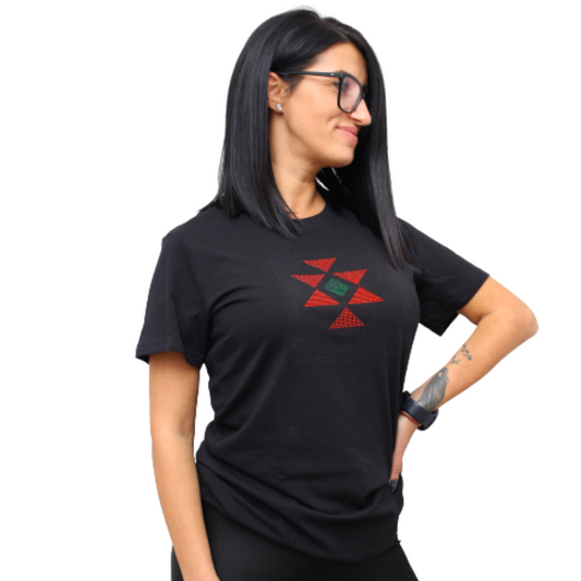 Дамска тениска с диамантена шевица "Китна"